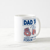 Funny Dad Tax Mug – Father’s Day Koffiemok (Voorkant rechts)