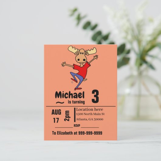 Funny Dancing Moose Birthday Party Uitnodiging Briefkaart (Staand voorkant)