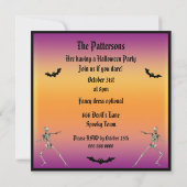 Funny Dansende Skeletons Halloween Party Kaart (Achterkant)