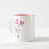 Funny Dentistry Tweekleurige Koffiemok (Voorkant links)