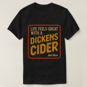 Funny Dickens Cider Fles Label Design - Witte in T-shirt (Design voorkant)