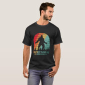 Funny Distress Bigfoot zag me geloven Grappige Sas T-shirt (Voorkant volledig)