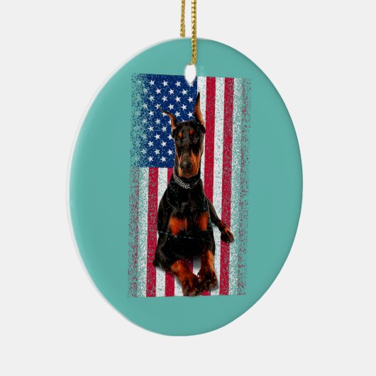 Funny Doberman Dog American Flag Patriotic Happy Keramisch Ornament (Rechts)