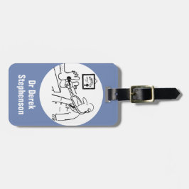 Funny Doctor controleert Feet met Stethoscoop Bagagelabel