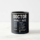 Funny Doctor Hourly geeft een tweetone koffie-Mok Tweekleurige Koffiemok (Center)