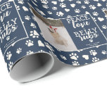Funny Dog Afbeelding Personaliseer Blue Christmas  Cadeaupapier<br><div class="desc">Voeg een speelse touch toe aan uw kerstcadeaus met ons Funny Dog Afbeelding Personaliseer Blue Christmas Photo Wrapping Paper. Met dit aangepaste inpakpapier kunt u uw geliefde hond op een leuke en feestelijke manier laten zien. Dit ontwerp is ideaal voor dierenliefhebbers en heeft een levendige blauwe achtergrond die de pop...</div>
