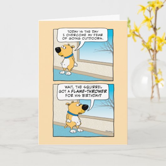 Funny Dog Afraid of Squirrel Birthday Kaart (Gele Bloem)
