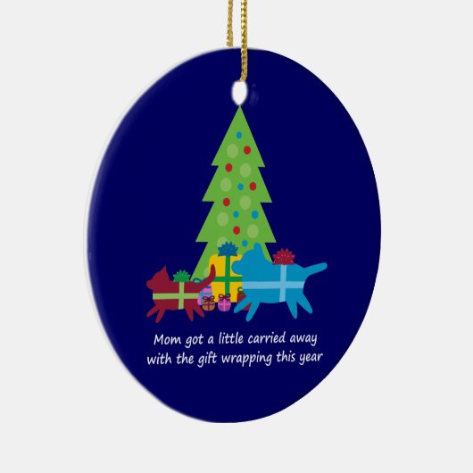 Funny Dog and Cat Kerstmis Presents Keramisch Ornament (Rechts)