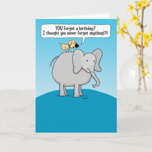 Funny Dog en Forgetful Elephant Belated Birthday Kaart (Gele Bloem)