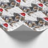 Funny Dog Lover Wirehair Dachshund in a Santa Hat Cadeaupapier (Hoek)