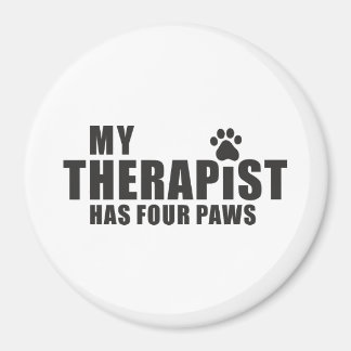 Funny Dog Mom Dad Gift! My Therapist Has Four Paws Magneet