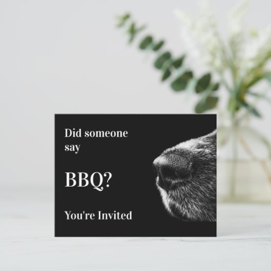 Funny Dog Summer BBQ Party Briefkaart Uitnodiging (Staand voorkant)