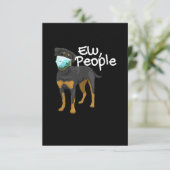 Funny Dog van vrouwen die een maskerteken dragen - RSVP Kaartje (Staand voorkant)