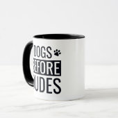 Funny Dogs before Dudes Quote Coffee Mok (Voorkant links)