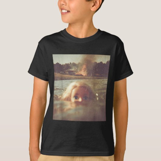 Funny Doll Face Swimming Meme  T-shirt (Voorkant)