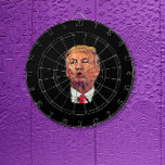 Funny Donald Trump Pucker Dart Board Dartbord<br><div class="desc">Trump's handelsmerk pucker is de bullseye op dit leuke,  patriottische ontwerp.</div>