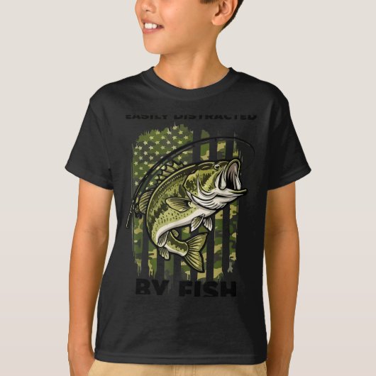 Funny Easily Distracted By Camo B Fish American Fl T-shirt (Voorkant)