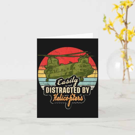 Funny Easily Distracted By Chinook Helicopter Retr Kaart (Gele Bloem)