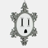 Funny Electrical Outlet Tin Sneeuwvlok Ornament (Links)