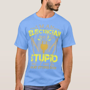 Funny Electricia is een elektricien T-shirt
