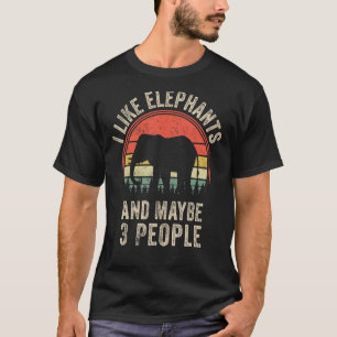 Funny Elephant Design Art Graphic Elephants Zoo an T-shirt