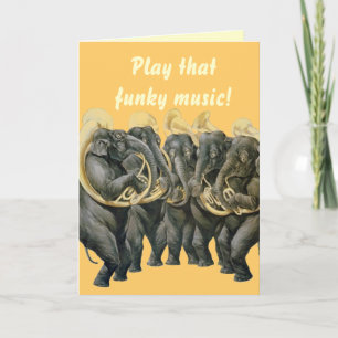 Funny elephants die muziekverjaardag speelt kaart