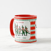 Funny Elf Familie van Vijf Foto Rood Kerst Mok (Voorkant links)