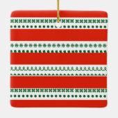 Funny Elves ons eerste kerstfeest met rood groen Keramisch Ornament (Achterkant)