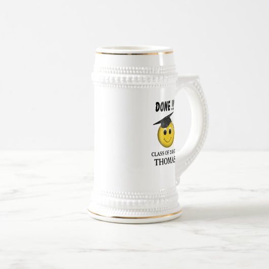 Funny Emoji "Gedaan" Afstuderen Bierpul (Voorkant rechts)