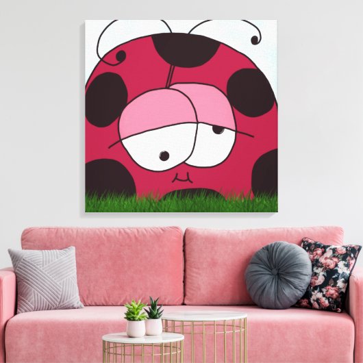 Funny en Chubby Ladybug Canvas Afdruk (Insitu (Woonkamer))