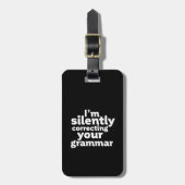 Funny English Teacher Silently Correction Grammar Bagagelabel (Voorkant verticaal)