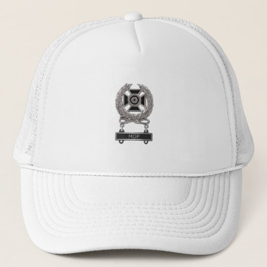 Funny Expert bij Mop Medal Trucker Hat Trucker Pet (Voorkant)