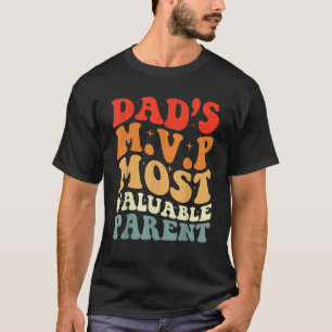 Funny Fathers Day beroemd gemaakt door MVP Retro B T-shirt