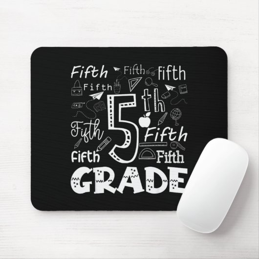 Funny Fifth Grade Doodle Tygraphy Birthday Design  Muismat (Met muis)