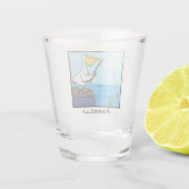 Funny fish pelican cartoon shot glas (Achterkant)