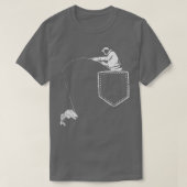 Funny Fisherman Vist Pocket T voor vader en vader T-shirt (Design voorkant)