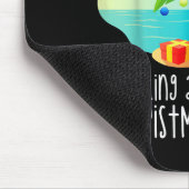 Funny Flamingo Flocking Around The Christmas Tree Muismat (Hoek)