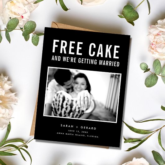 Funny Free Cake Photo Wedding Save the Date Aankondigingskaart