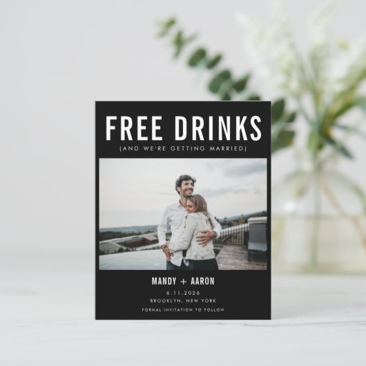 Funny Free Drink Budget Save the Date (Staand voorkant)