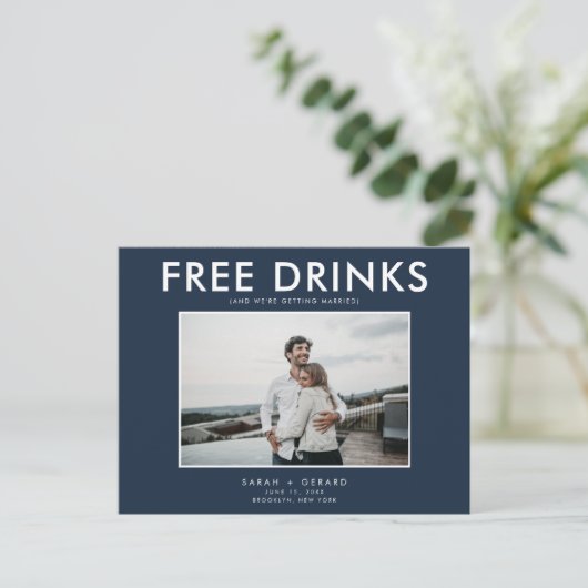 Funny Free Drink Navy Wedding Save the Dates Aankondigingskaart (Staand voorkant)
