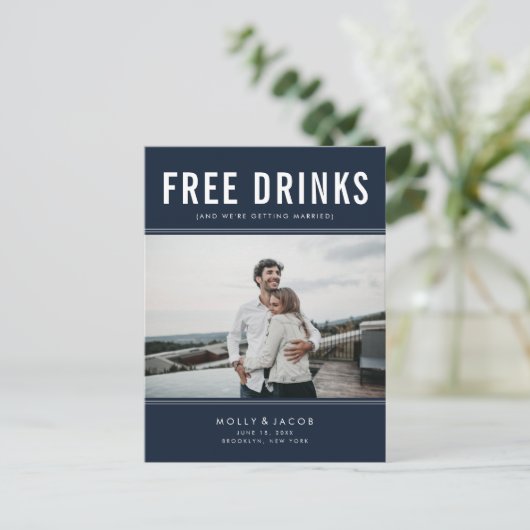 Funny Free Drink Photo Navy Wedding Save the Date Aankondigingskaart (Staand voorkant)
