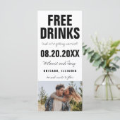 Funny Free Drinken Foto Wedding Save the Date (Staand voorkant)