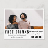 Funny Free Drinken Modern Photo Wedding Aankondigingskaart (Voorkant)
