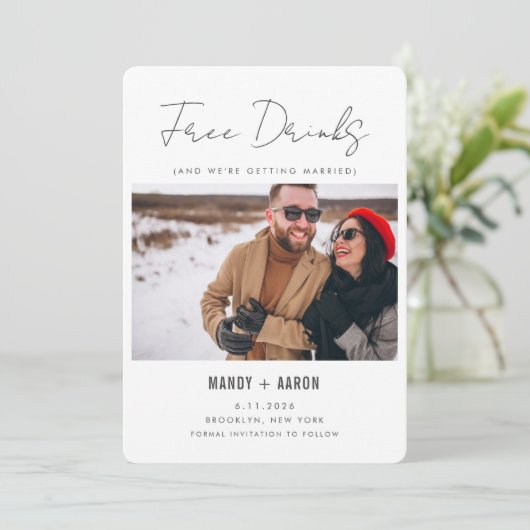 Funny Free Drinken Photo Wedding Save The Date (Staand voorkant)