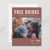 Funny Free Drinken Wedding Rust Photo Save the Dat Aankondigingskaart (Voorkant / Achterkant)