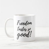 Funny Freedom Tastes So Good Retirement Gift Koffiemok (Links)