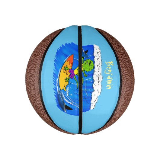 Funny frilly nek lizard surfende cartoon basketbal (Verticaal)