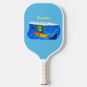 Funny frilly nek lizard surfende cartoon pickleball paddle
