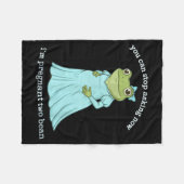 Funny Frog Pregnancy Announcement Medieval Pregnan Fleece Deken (Voorkant (Horizontaal))