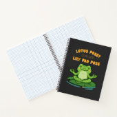 Funny Frog Yoga Cartoon Lotus Lily Pad Pose Design Notitieboek (Binnen)